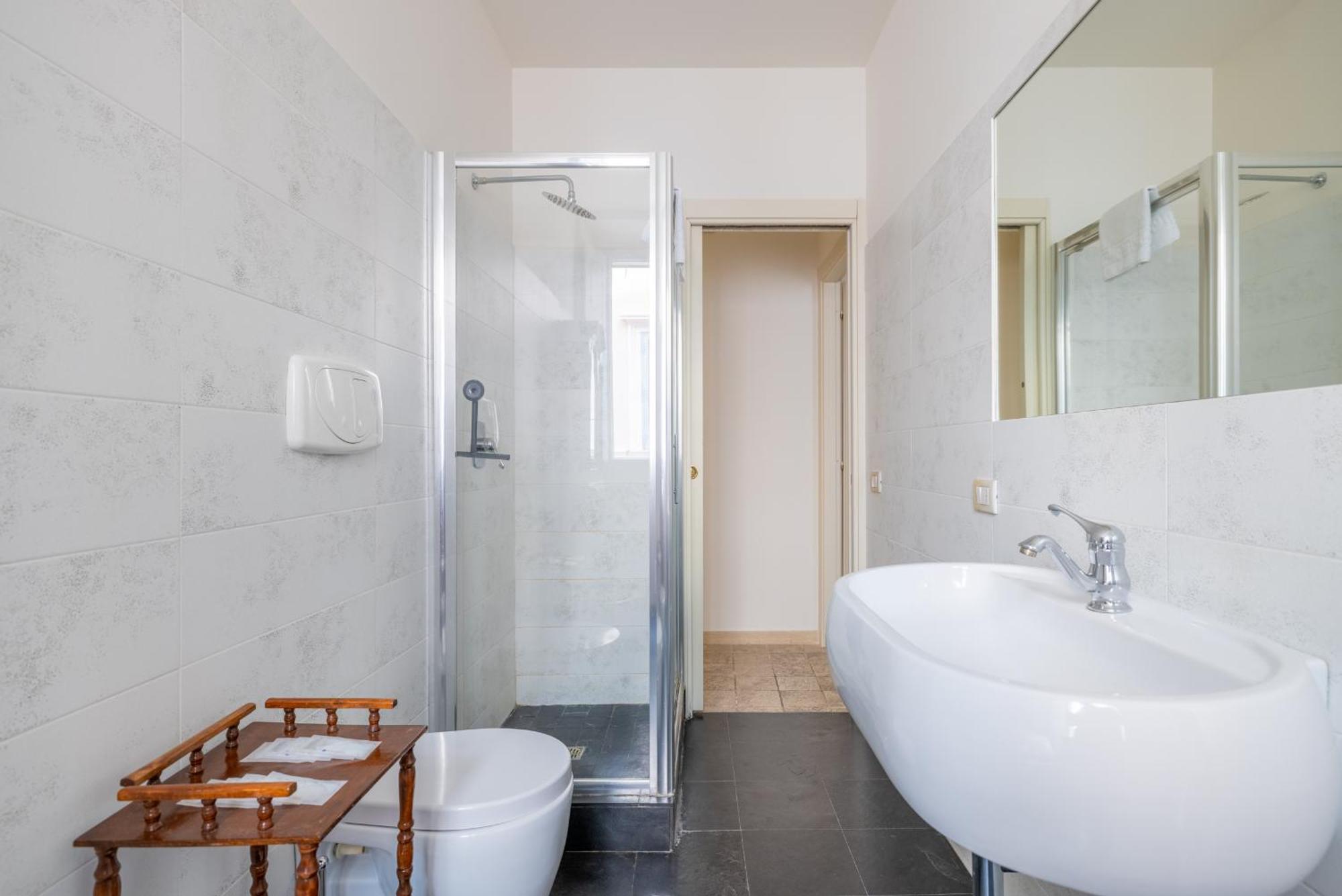 Cozy By Spanish Steps Apartment *